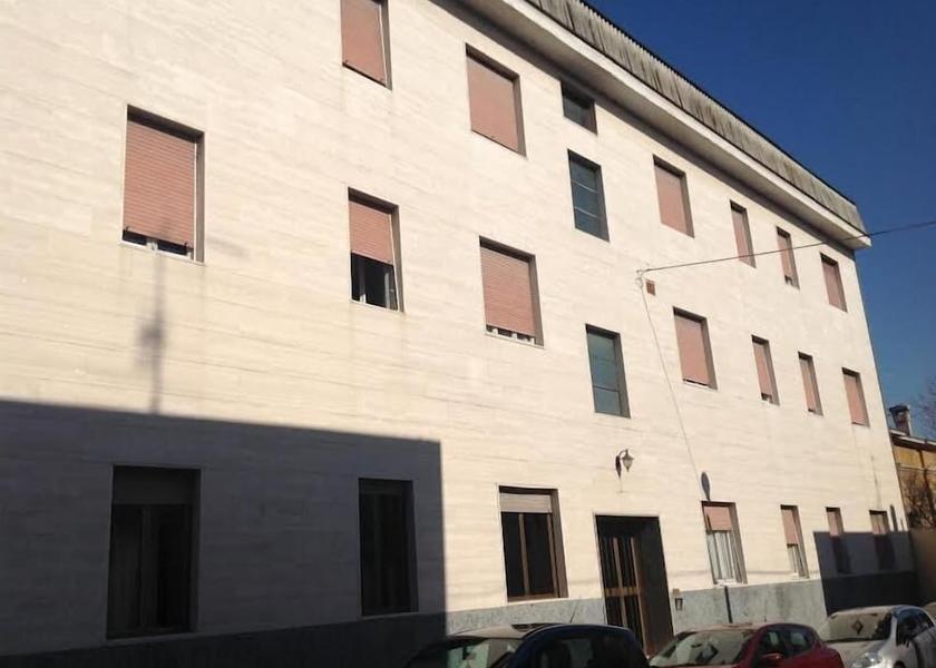 Lombardy Legnano Exterior Detail