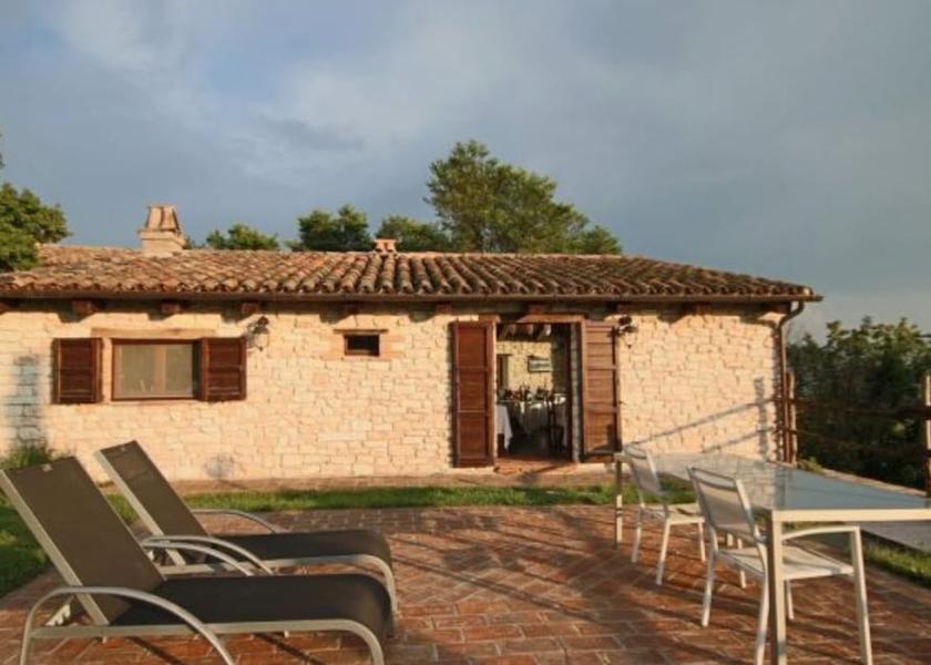 Marche Sassoferrato Exterior Detail