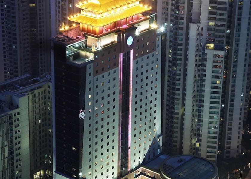  Shanghai Exterior