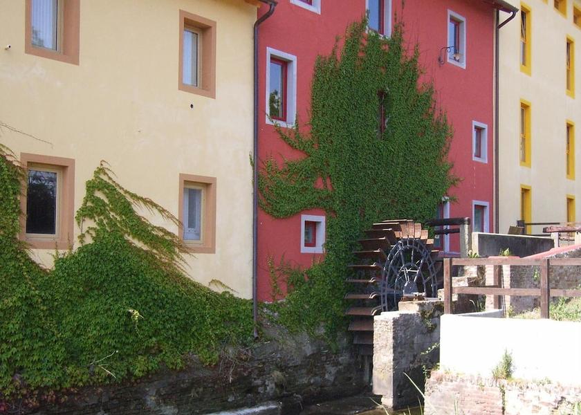 Piedmont Vercelli Exterior Detail