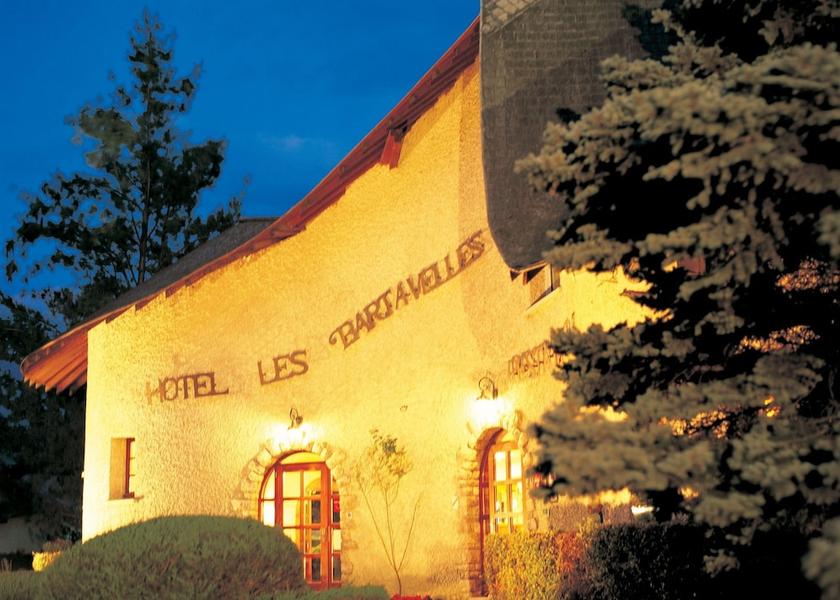 Provence - Alpes - Cote d'Azur Crots Facade