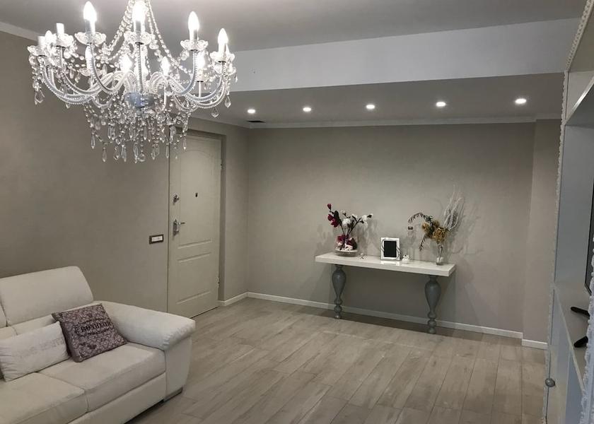 Lombardy Gavardo Living Area