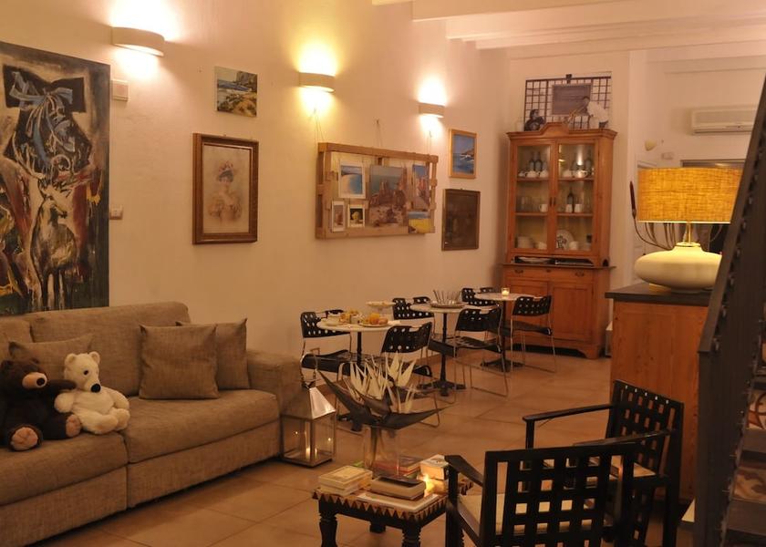 Sardinia Carloforte Breakfast area