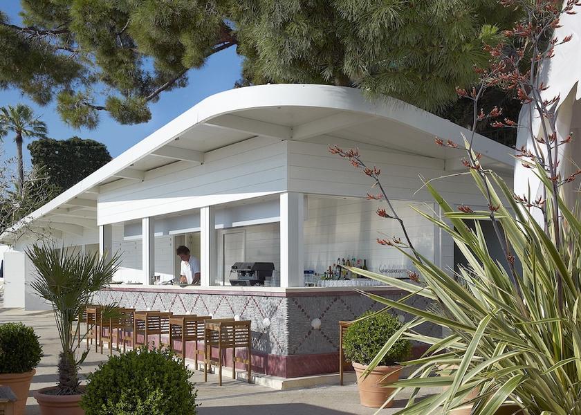 Provence - Alpes - Cote d'Azur Antibes Pool Side Bar
