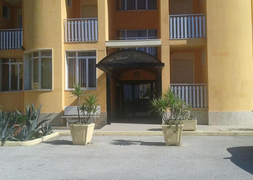 Campania Battipaglia Exterior Detail