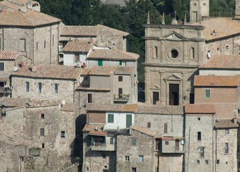 Umbria Baschi Exterior Detail