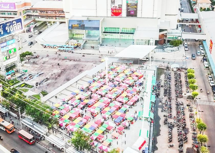 Bangkok Lam Luk Ka Shopping mall