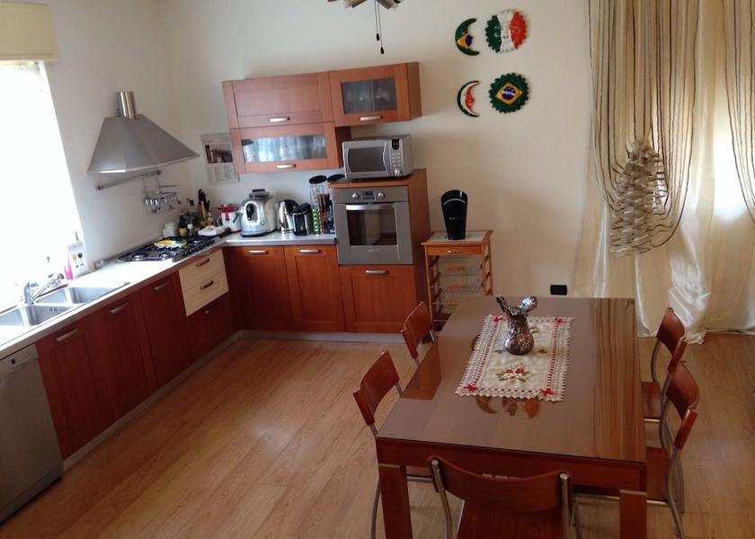 Veneto San Giovanni Lupatoto Kitchen