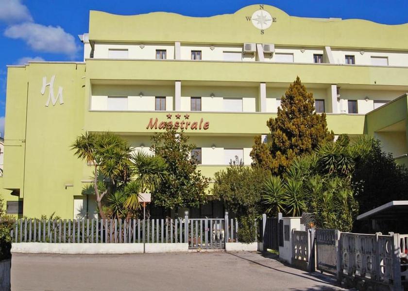 Marche San Benedetto del Tronto Facade