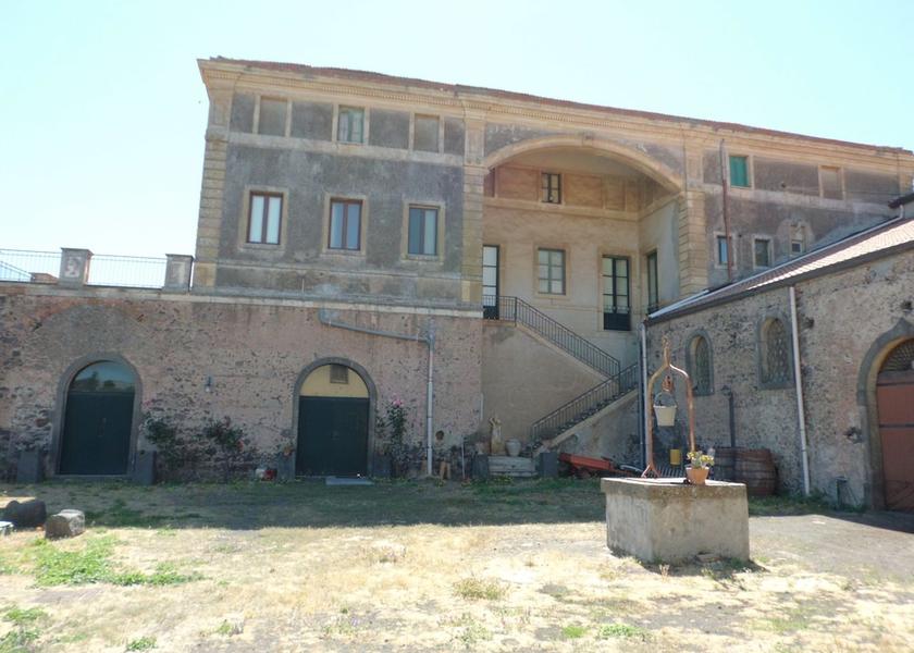 Sicily Castiglione Di Sicilia Exterior Detail