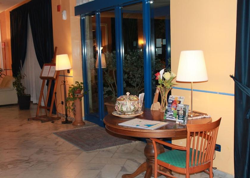 Sicily Catania Lobby
