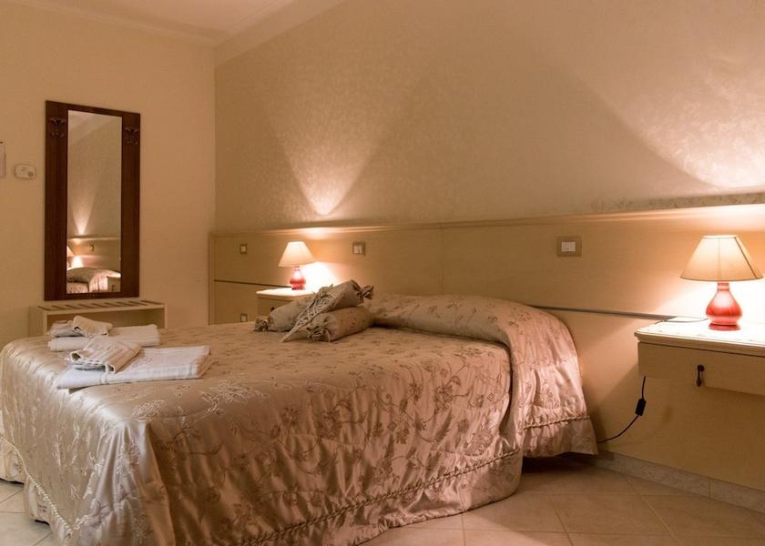 Campania Buccino Room