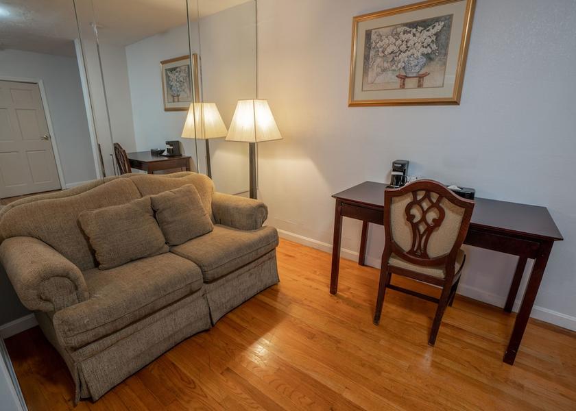 Massachusetts Hyannis Living Area