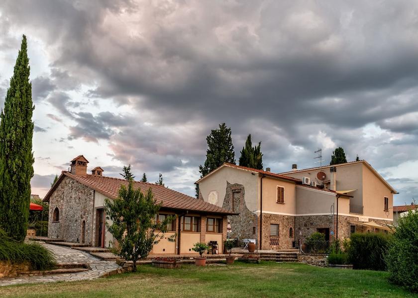 Tuscany Lajatico Exterior Detail