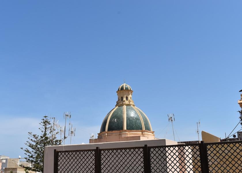 Sicily Favignana Sundeck