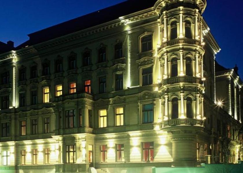  Prague 