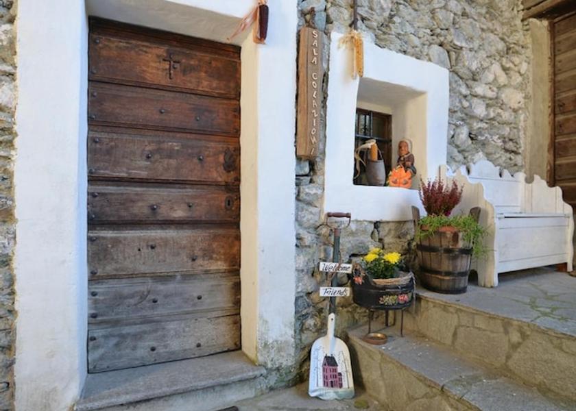 Valle d'Aosta Saint-Vincent Terrace