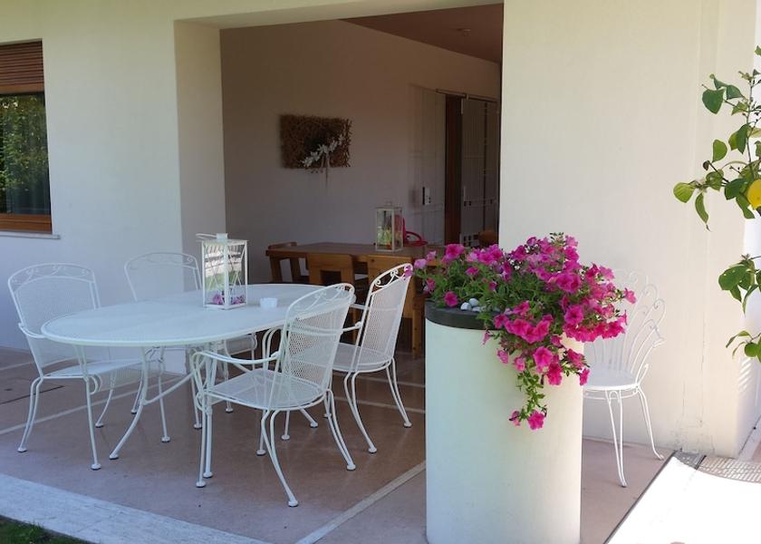 Veneto Sona Porch