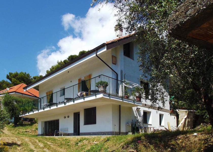 Liguria Seborga Exterior Detail