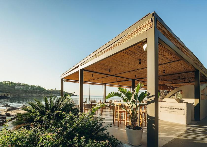 Izmir Menderes Terrace