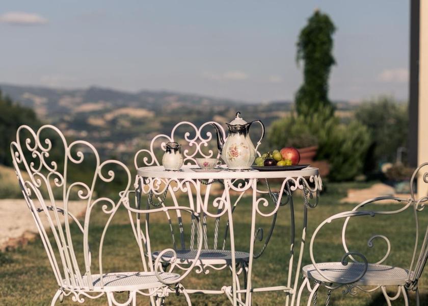 Marche Colli al Metauro Food and beverages