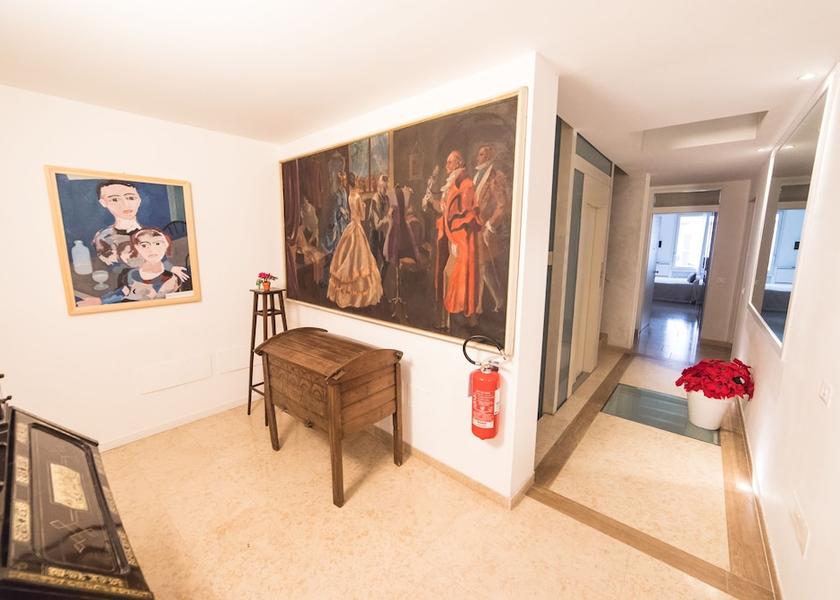 Lombardy Bergamo Hallway
