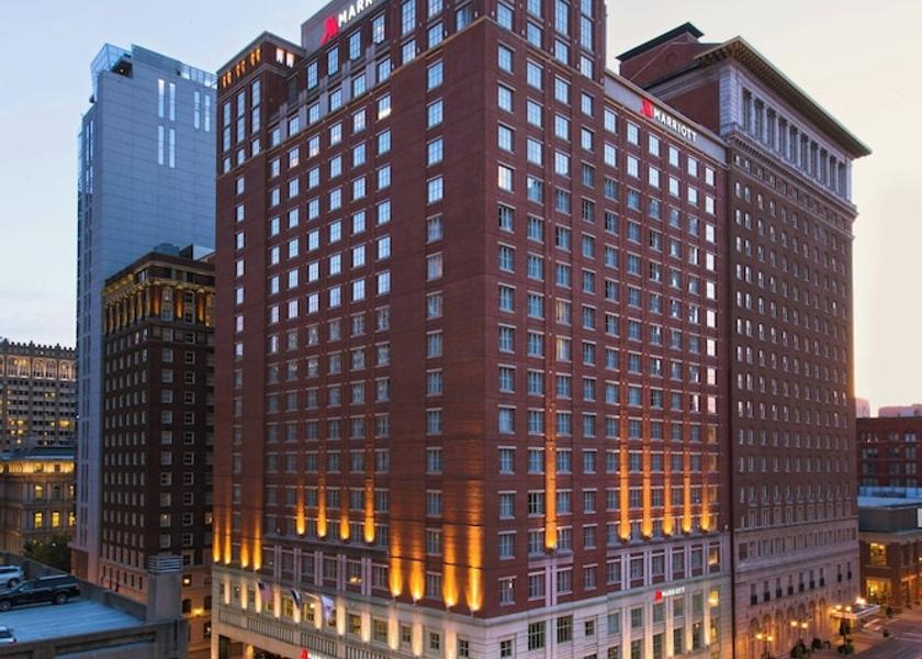 Missouri St. Louis Exterior