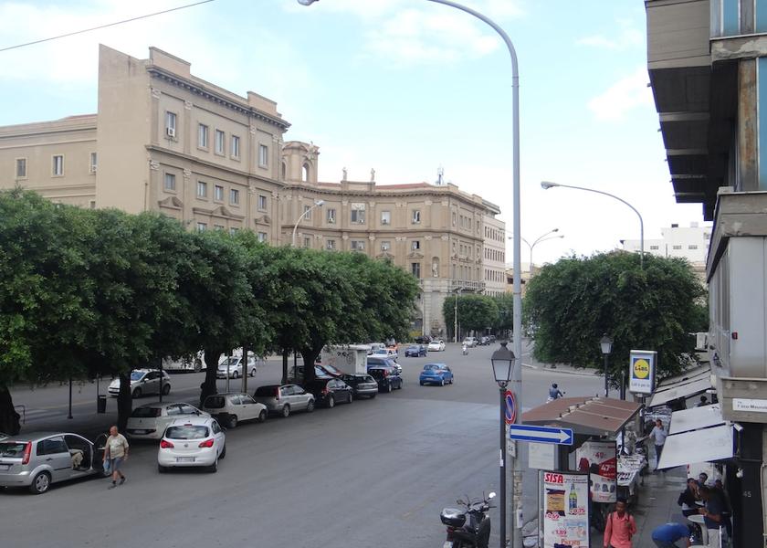 Sicily Palermo Street View