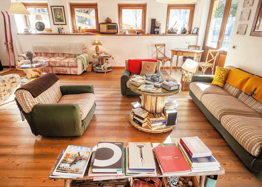 Valle d'Aosta La Salle Living Area