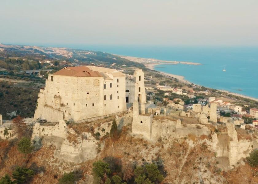 Calabria Marina Di Gioiosa Ionica Hiking