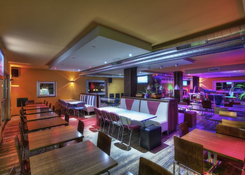 Lombardy Sondrio Dining Area