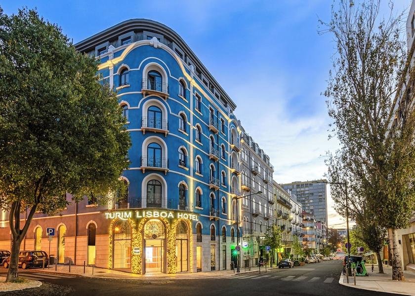  Lisbon Front of property
