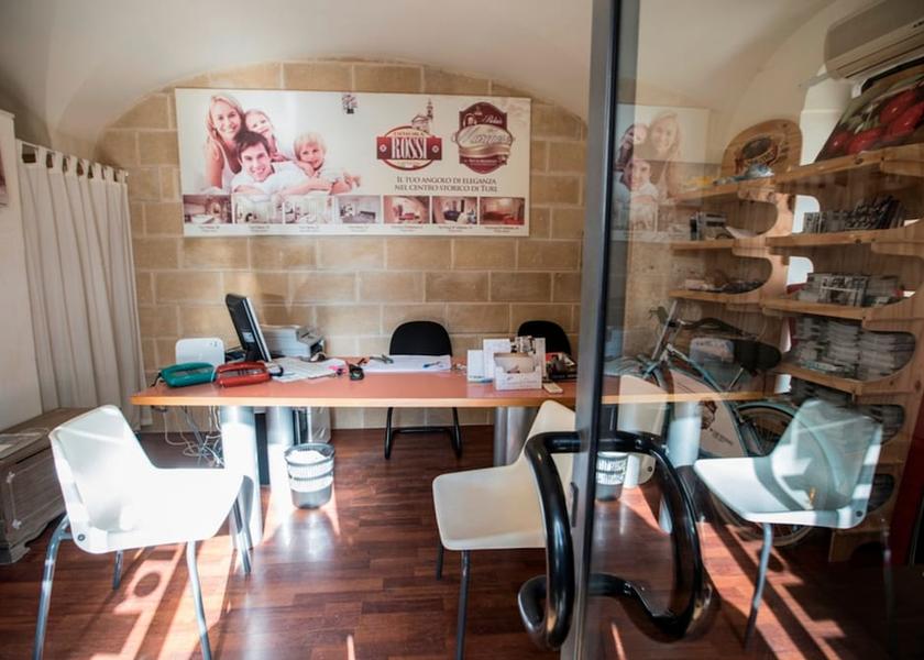 Puglia Turi Reception