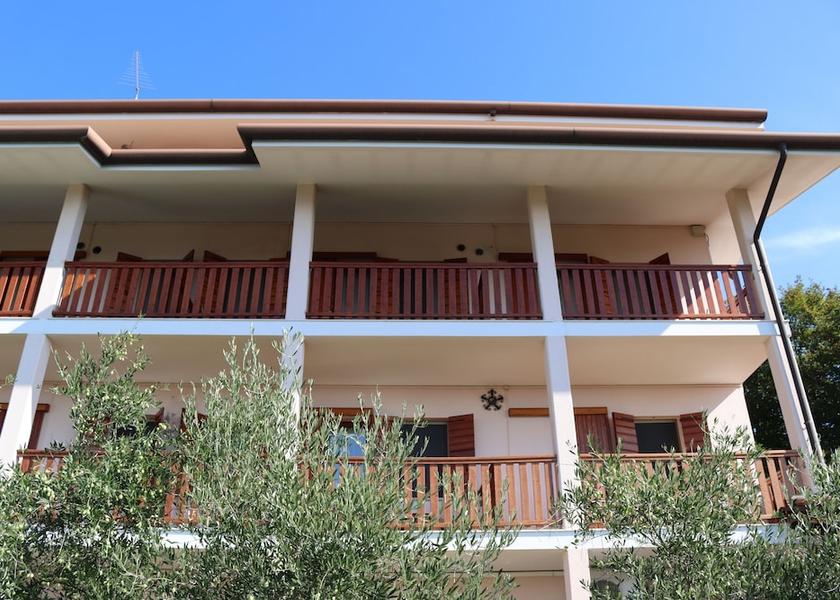 Veneto Montebelluna Exterior Detail