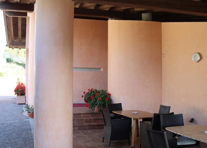 Veneto Montebelluna Exterior Detail