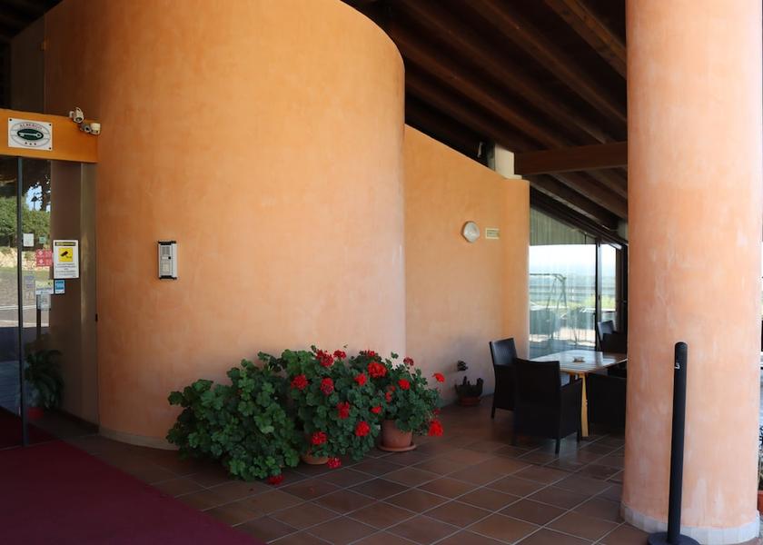 Veneto Montebelluna Exterior Detail