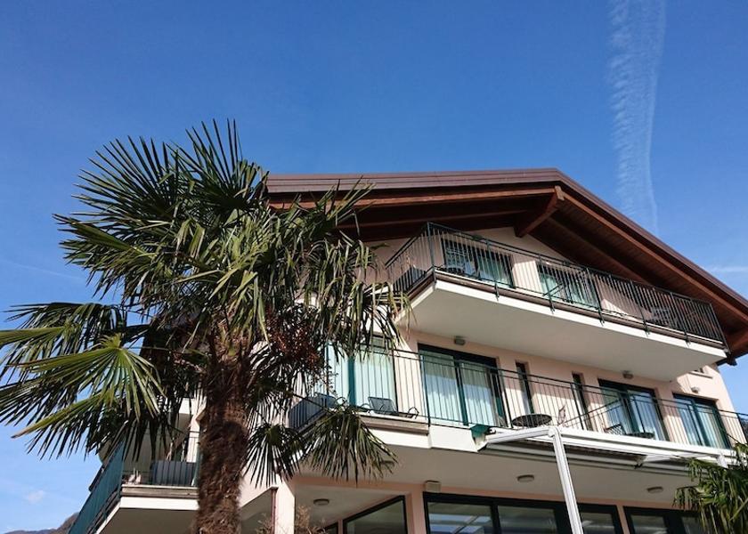 Lombardy Domaso Exterior Detail