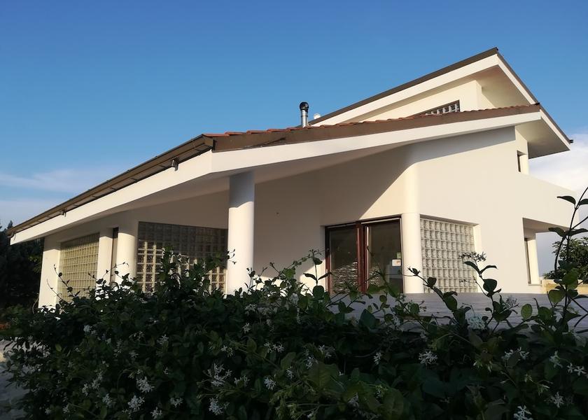 Puglia Maruggio Facade