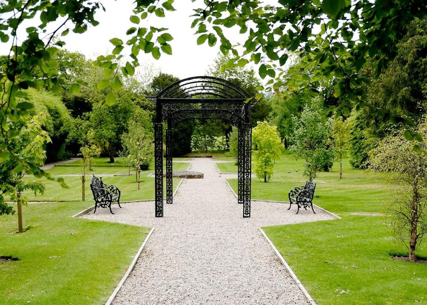 Scotland Broxburn Garden