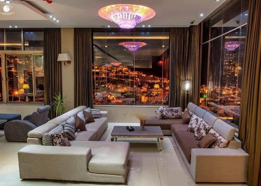 Ma'an Governorate Wadi Musa Interior Entrance