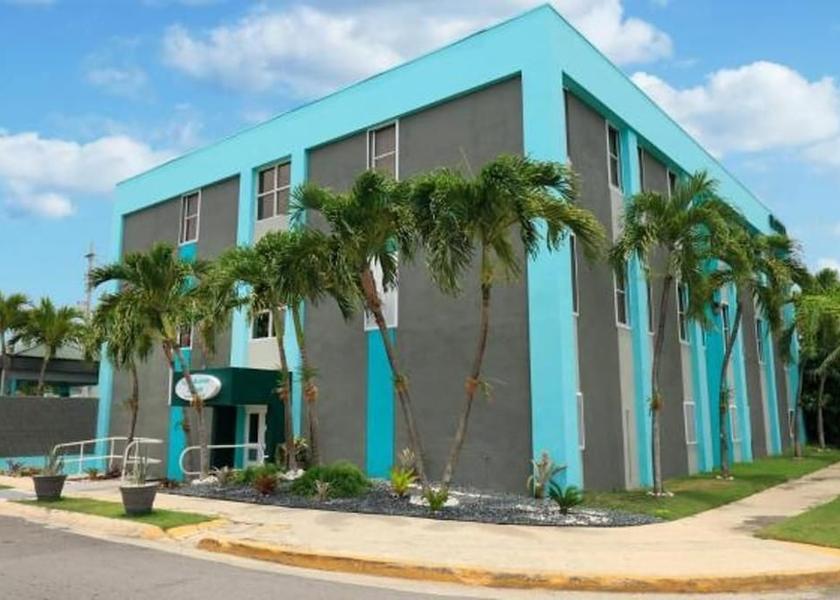  Hatillo Exterior Detail