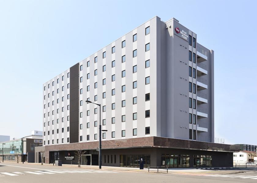 Hokkaido Chitose Exterior