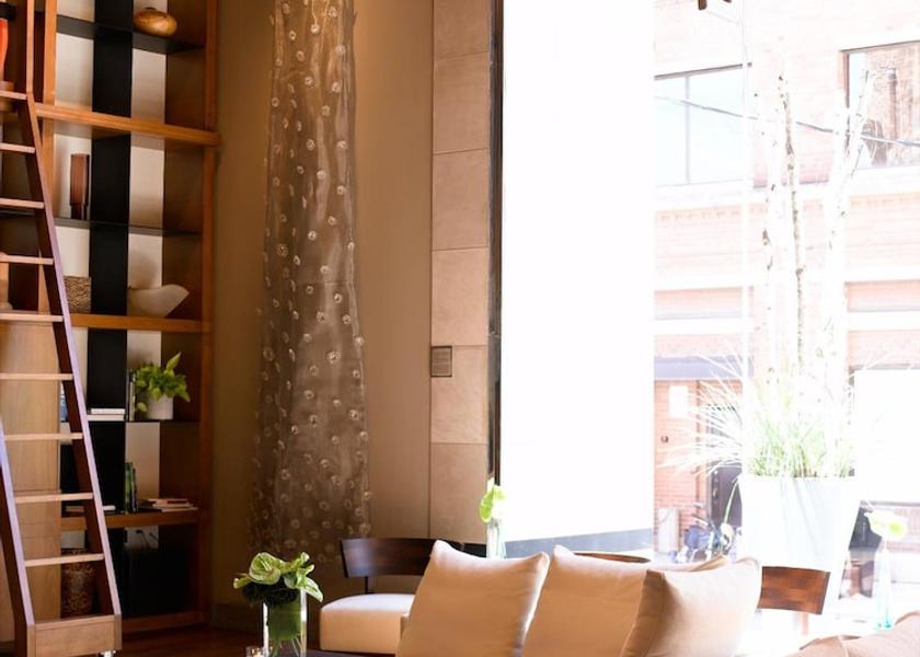 Ontario Toronto Lobby