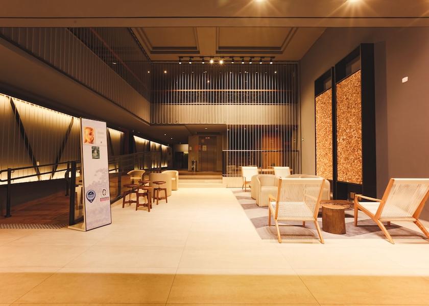 Paraná Sao Jose dos Pinhais Lobby sitting area