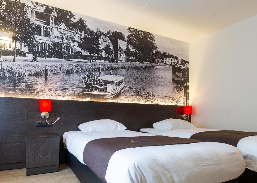 South Holland Rijswijk Deluxe King Room