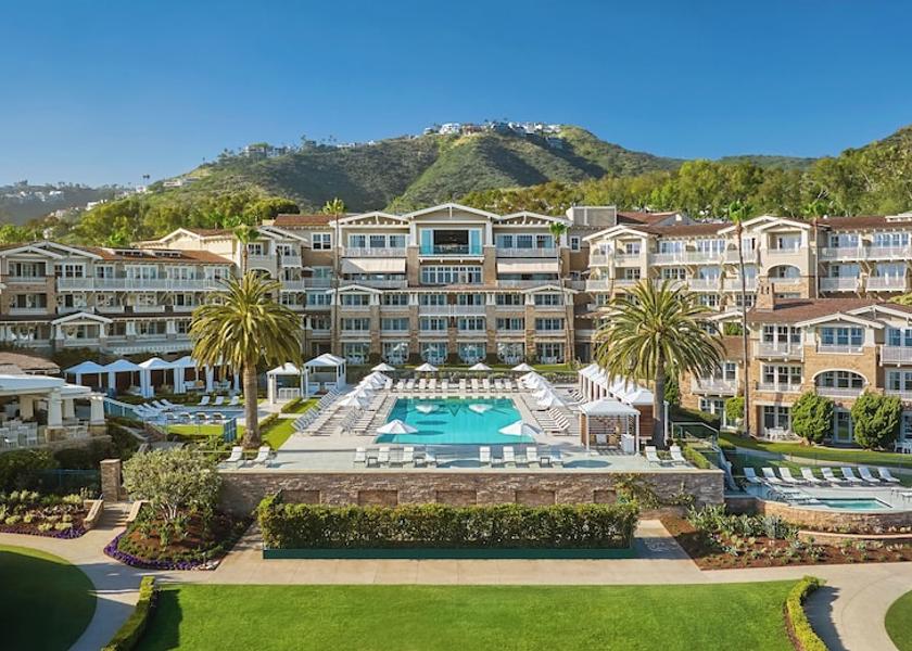 California Laguna Beach Front of property