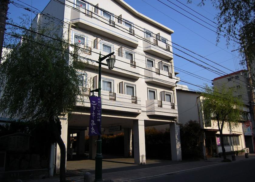 Fukuoka Chikushino Primary image