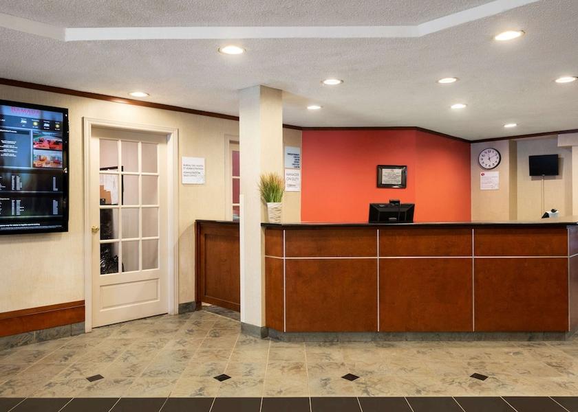 Quebec Montreal Lobby