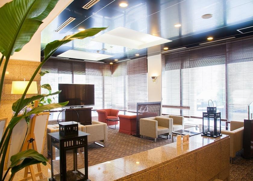 Oita Nakatsu Lobby sitting area