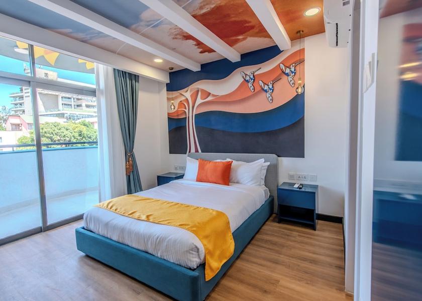  Nairobi Room